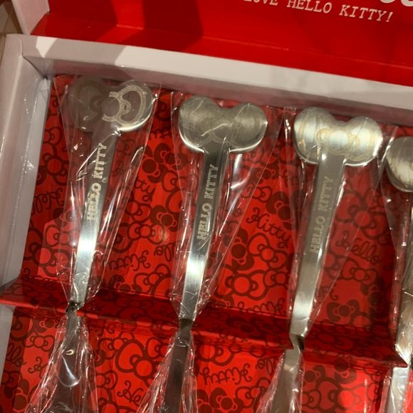 Hello Kitty 8PC Cutlery Set 2015 - Picture 8 of 11